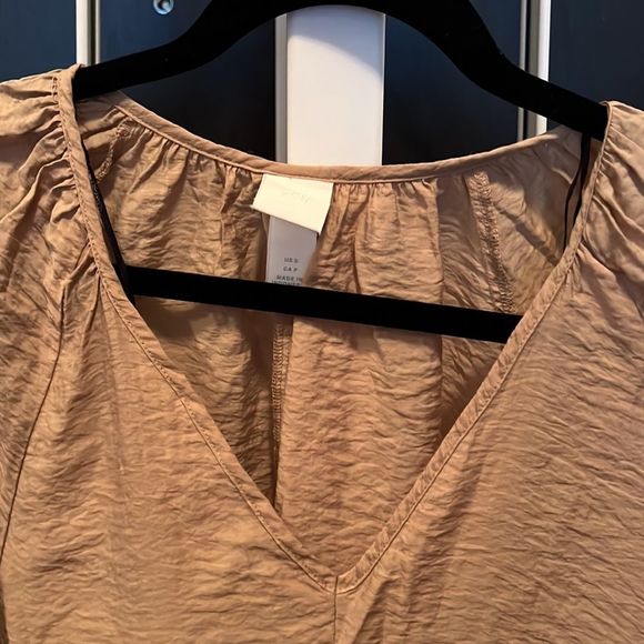 H&M tiered tan mini dress - small. Only worn once! - Picture 2 of 2